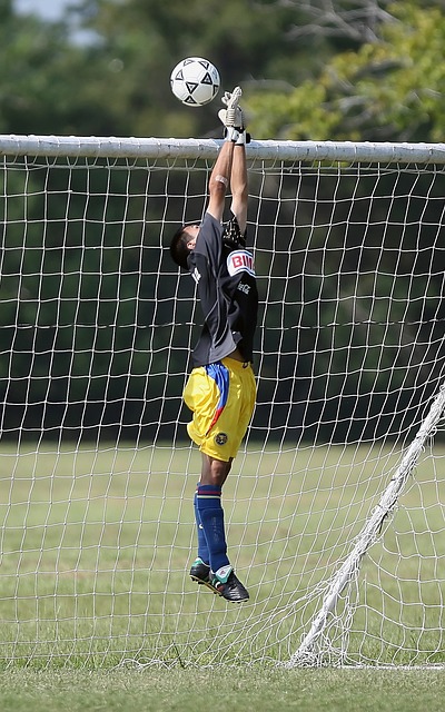 员的横空出 员的横空出